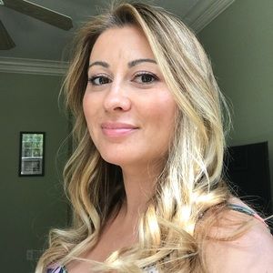 Meet your Posher, Irina